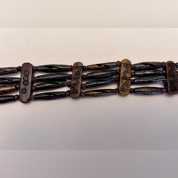 Vintage Wooden Jewelry Set - Picture 9 of 9